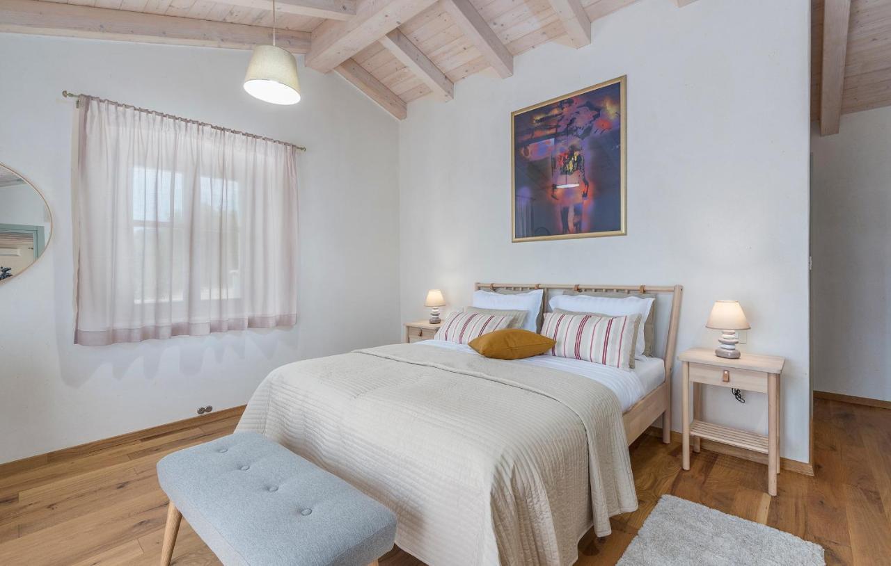 Villa-Osmium Smoljanci Εξωτερικό φωτογραφία
