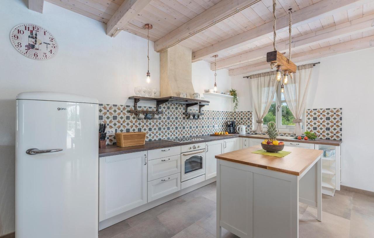 Villa-Osmium Smoljanci Εξωτερικό φωτογραφία